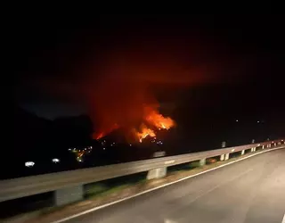 Los incendios forestales en Asturias bajan a cinco, pero se mantiene activo el plan de emergencias