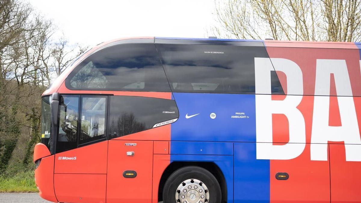 Monbus renueva como operador oficial del transporte del FC Barcelona hasta 2027
