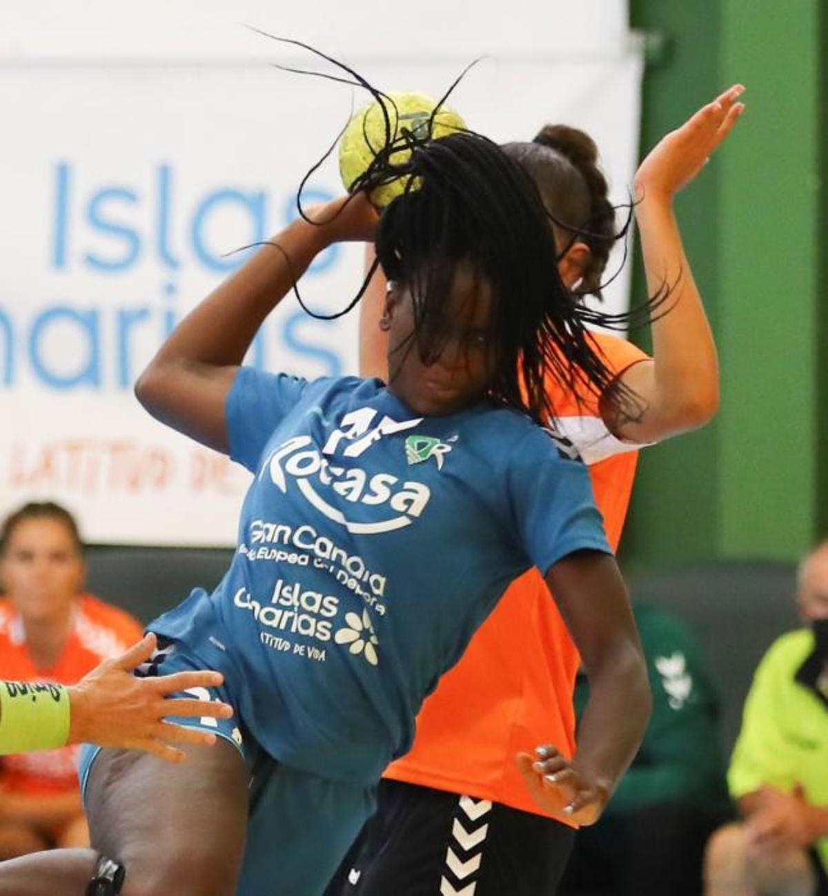 El público regresa al balonmano de élite