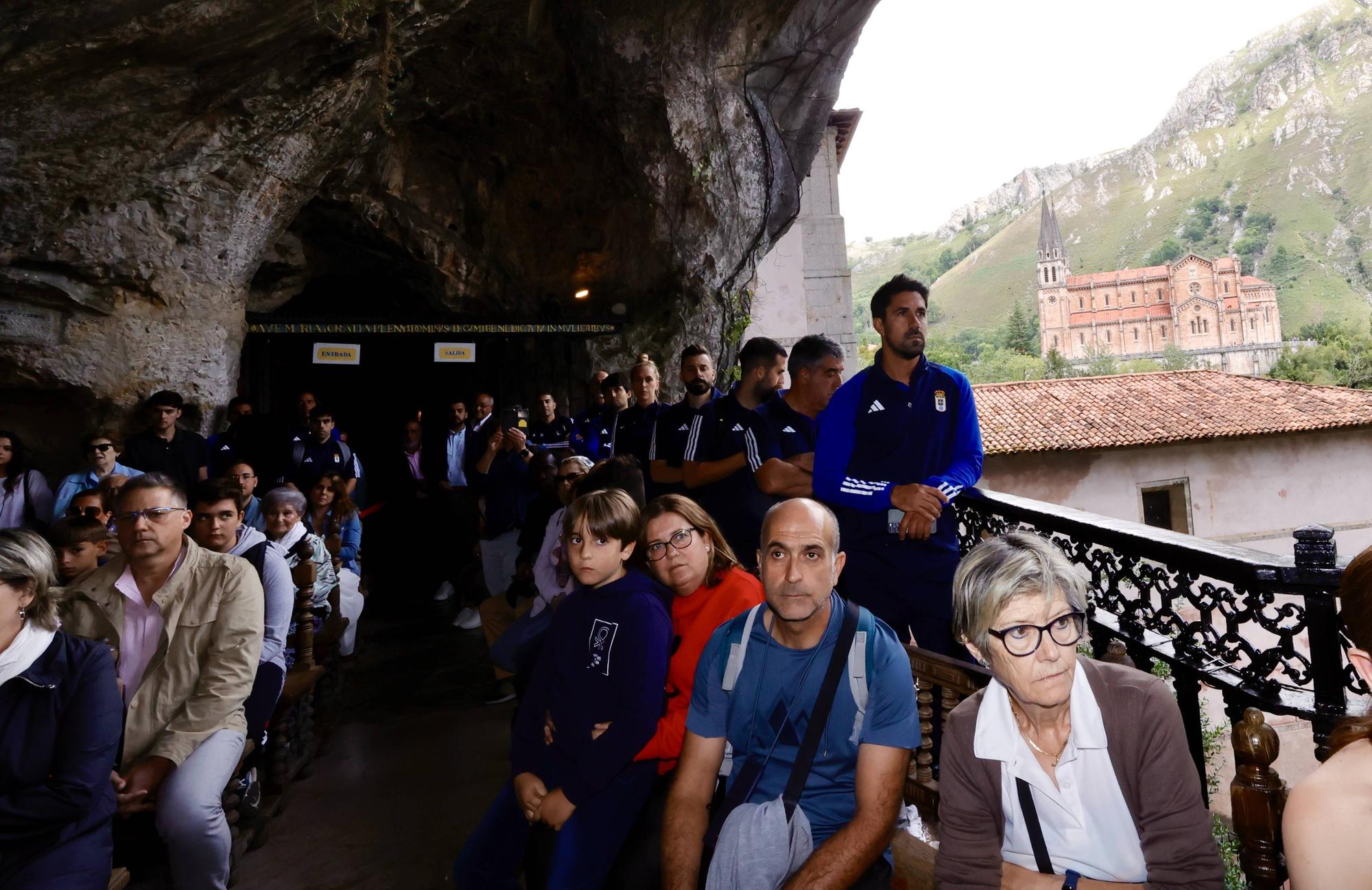 Visita del Real Oviedo al Santuario de Covadonga