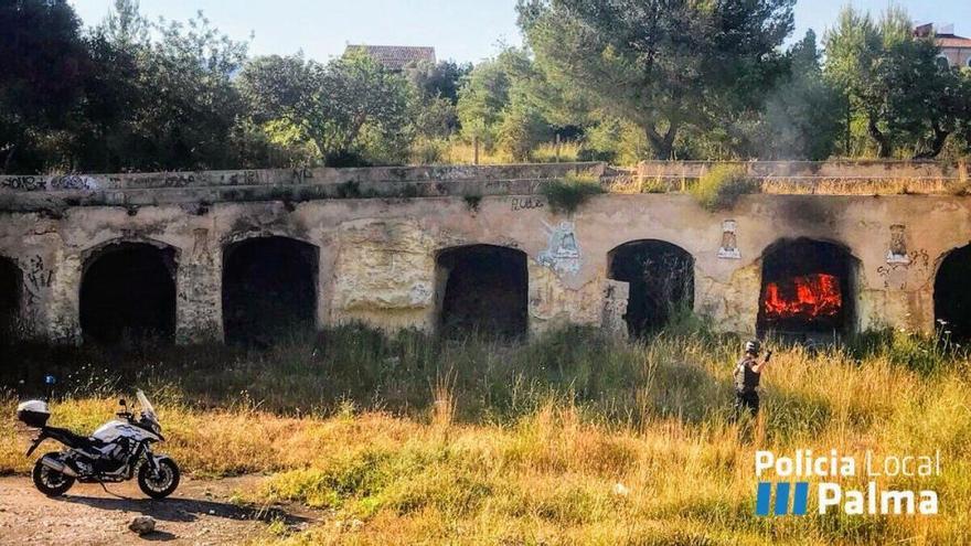 Incendio en una de las bóvedas de la plaza de toros de Son Puigdorfila