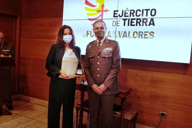 El Mando de Canarias entrega los primeros nombramientos de embajadores de la marca Ejército