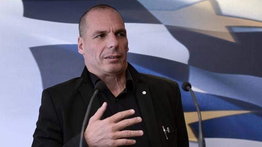 Varoufakis, atacado en un restaurante