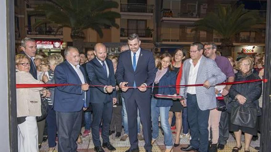 Cullera reabre el auditorio de la Casa de Cultura tras una intensa remodelación