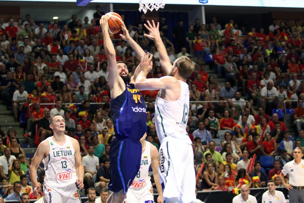 Fotos del España 76-78 Lituania, disputado en el Carpena