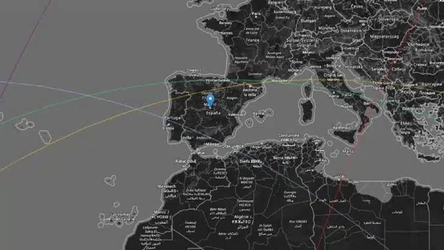 Recorrido del tren de satélites de Elon Musk, a su paso por la Península Ibérica