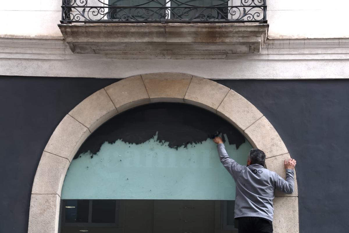 El Palas vuelve a cambiar de imagen: adiós Ayuntamiento de Alicante, hola Cámara de Comercio