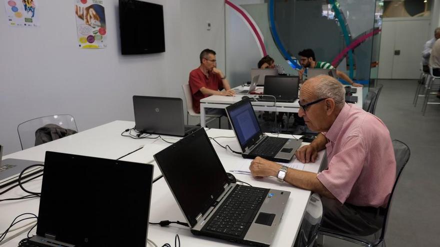 Espacio CYL Digital con usuarios en Zamora.