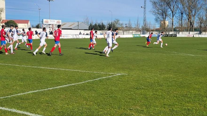 Reparto de puntos entre CD Benavente y CD Villaralbo