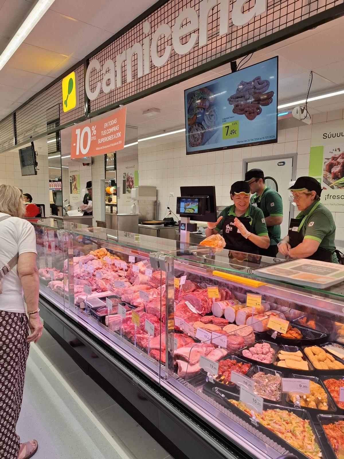 Dialprix cuenta con un nuevo modelo de carnicería diseñado para facilitar el consumo de producto fresco en el día a día.