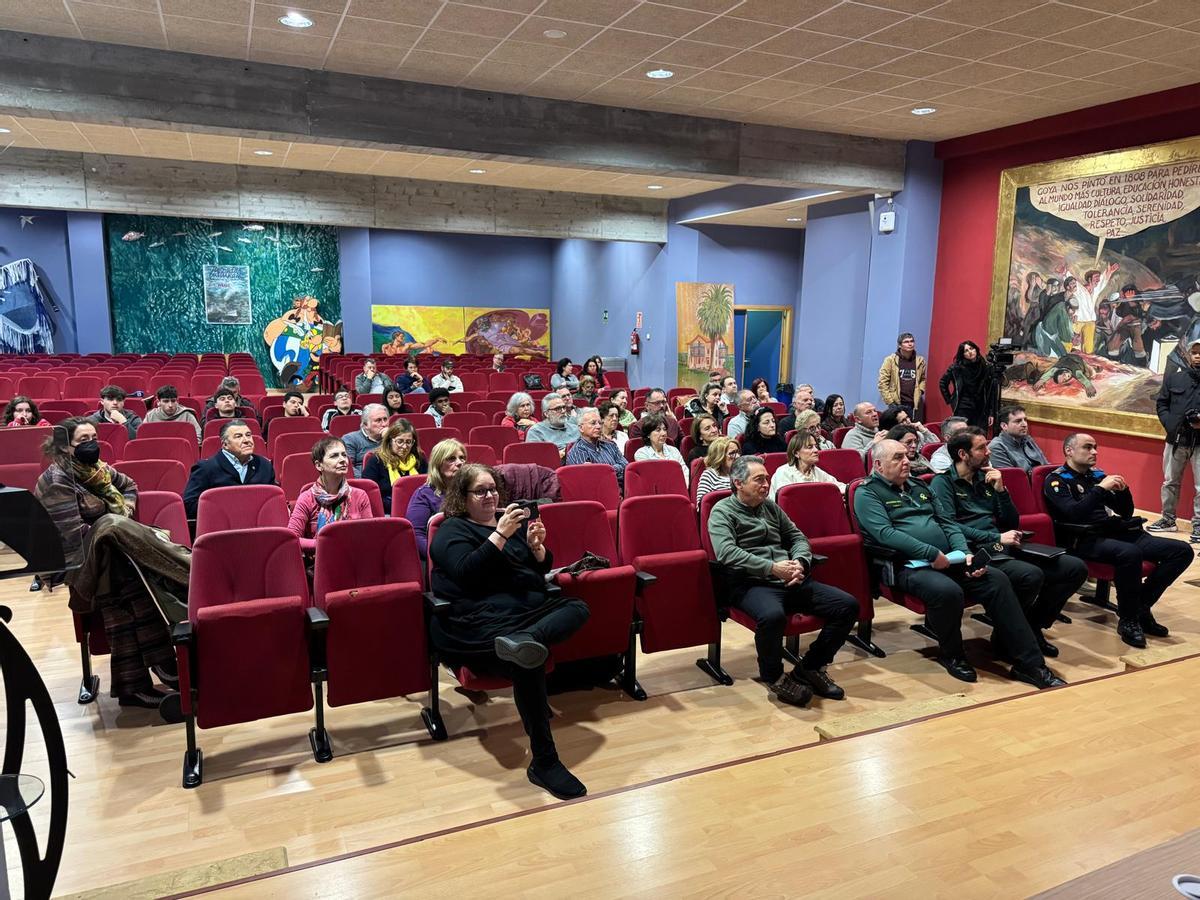 Asistentes a la charla de Fernando Híjar.