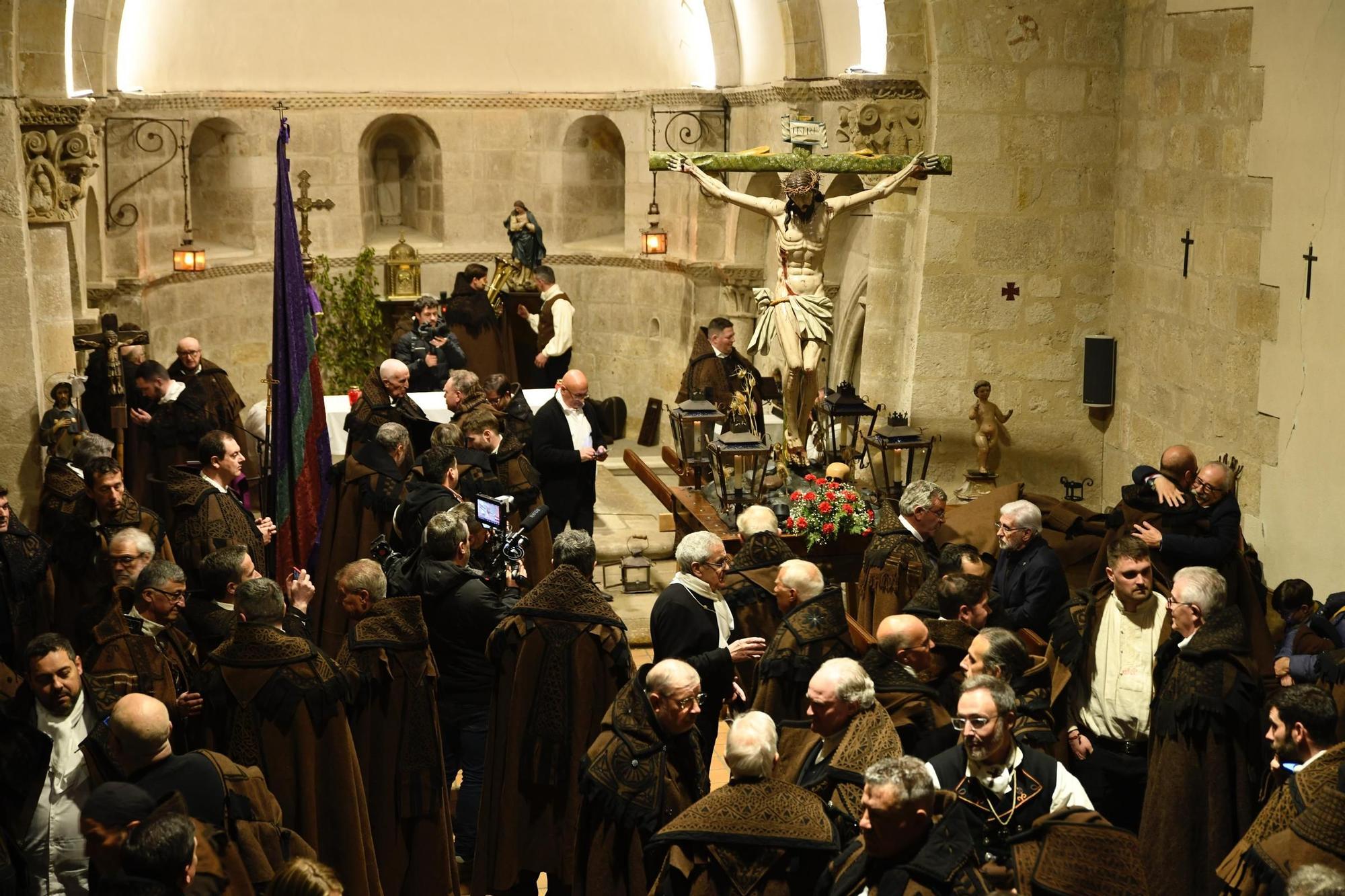 GALERÍA | Procesión de las Capas Prdas