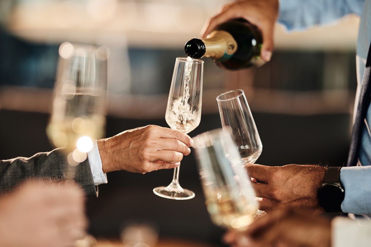 Brindando en Navidad.