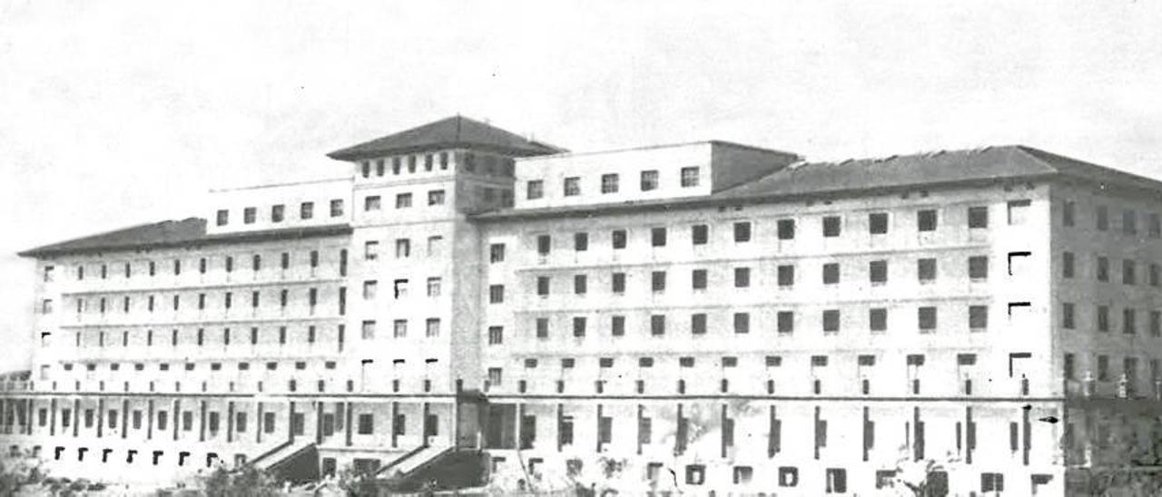 Imagen de 1949 del hospital Doctor Moliner de Serra, años después de que fuera empleado como campo de concentración entre 1939 y 1942.