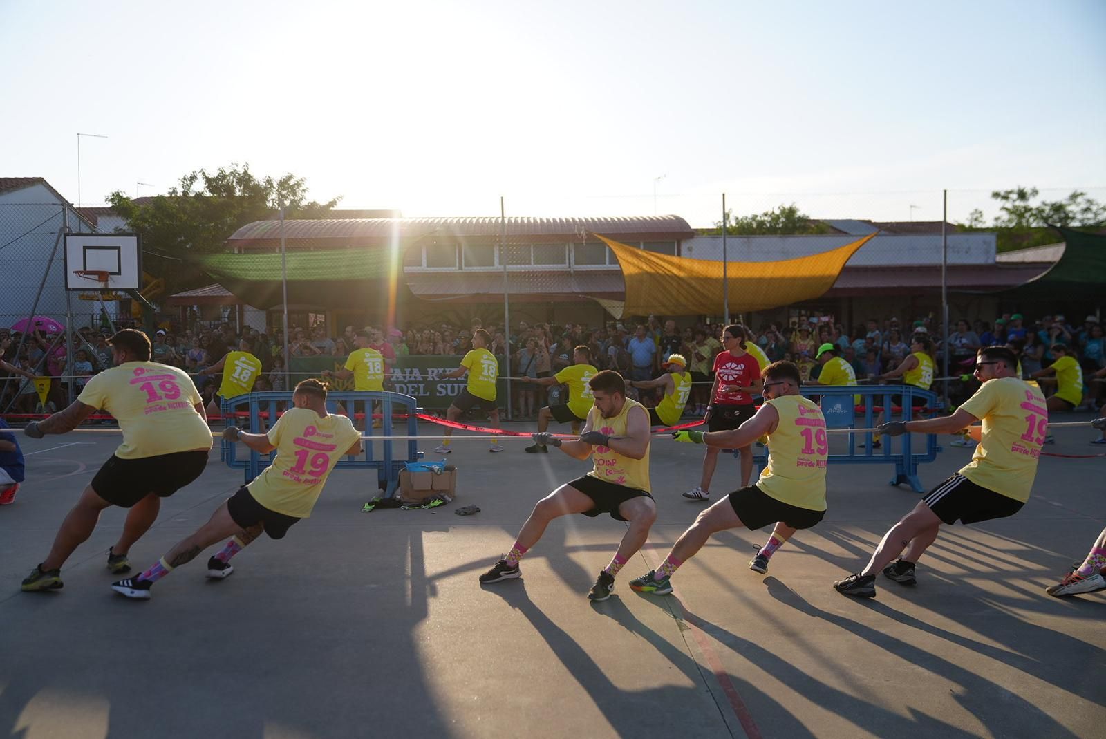 Añora vive una intensa jornada de juegos en las Olimpiadas Rurales
