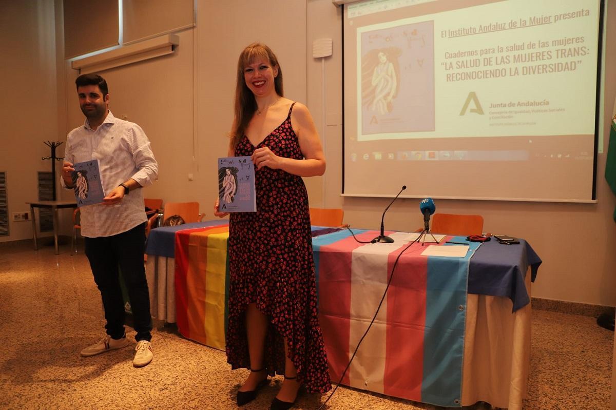 El IAM alerta del riesgo de violencia, depresión y acoso escolar que sufren las mujeres trans