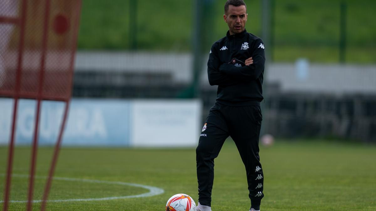 Borja Jiménez, durante un entrenamiento en Abegondo.