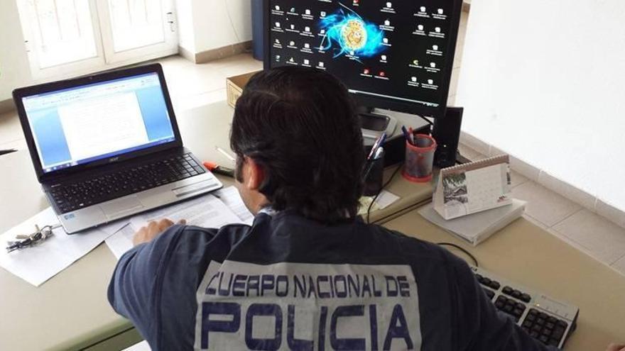 Detenido en Córdoba un menor de 17 años por usar el perfil de una red social de una niña de 13 de Valladolid