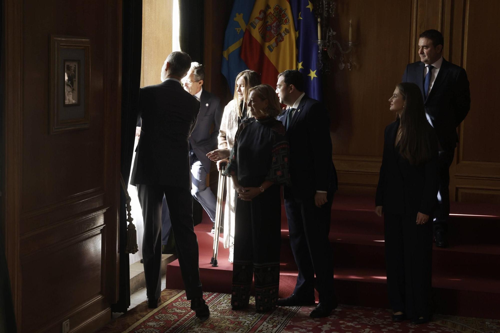 EN IMÁGENES: Así ha sido el encuentro de Familia Real con los premiados con las Medallas de Asturias 2025 y personas declaradas hijos predilectos y adoptivos de Oviedo