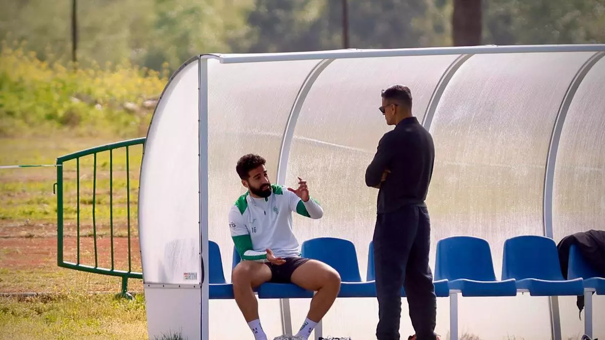 Rubén Alves realiza el primer entrenamiento semanal del Córdoba CF, que mira ya al Burgos