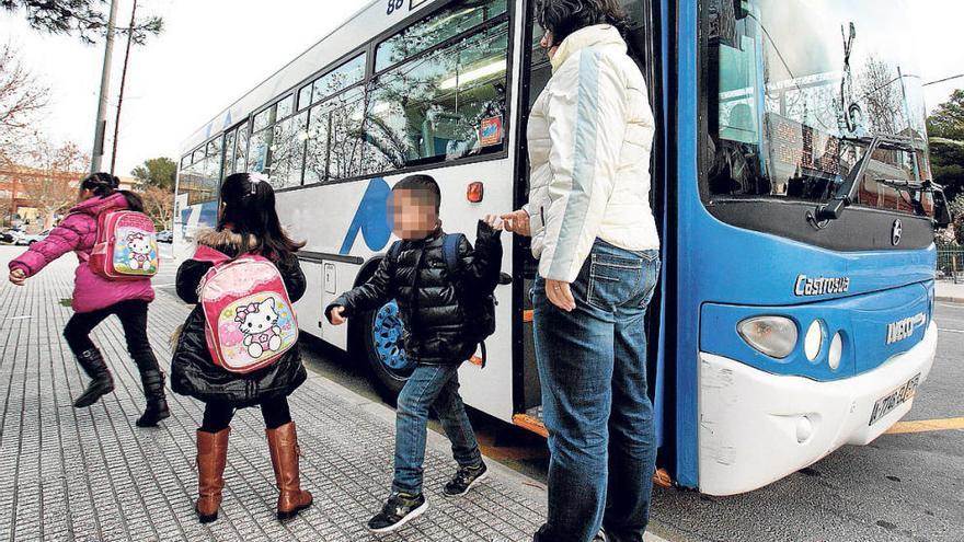 La Policía Local lleva dos años sin inspeccionar la seguridad del transporte escolar de Torrevieja