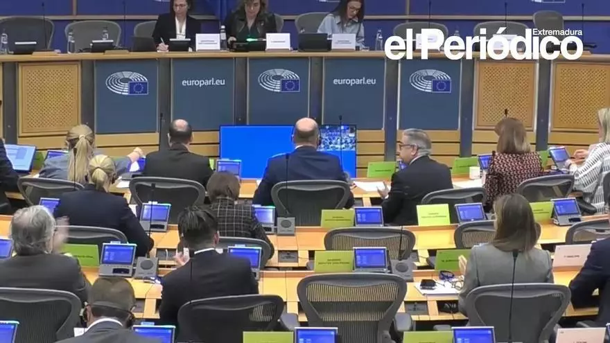 Vídeo | Bruselas repalda la continuidad de la Central Nuclear de Almaraz