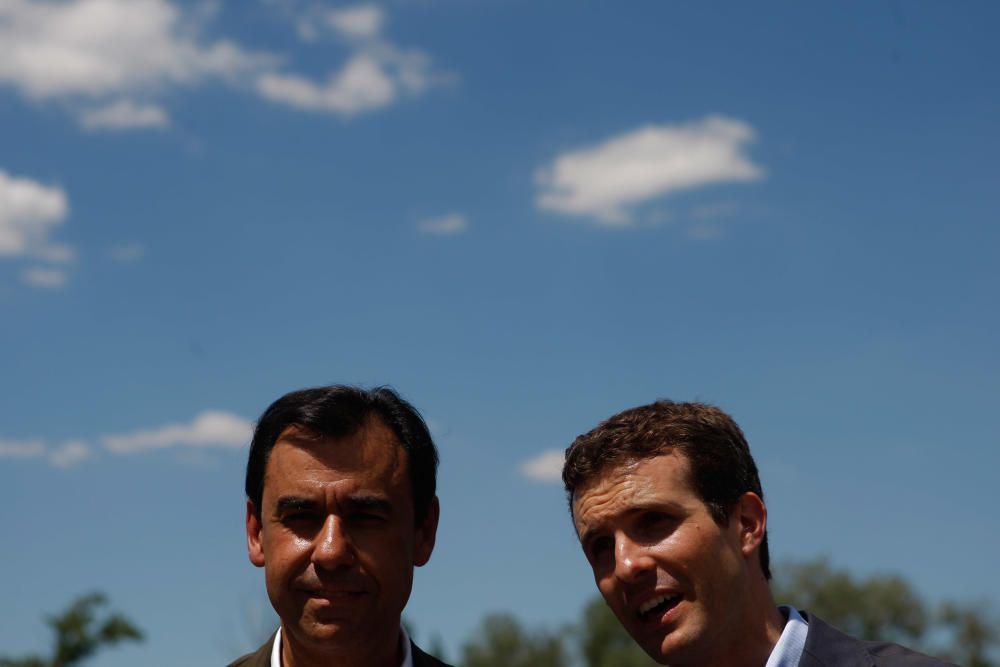 Visita de Pablo Casado y Martínez-Maíllo