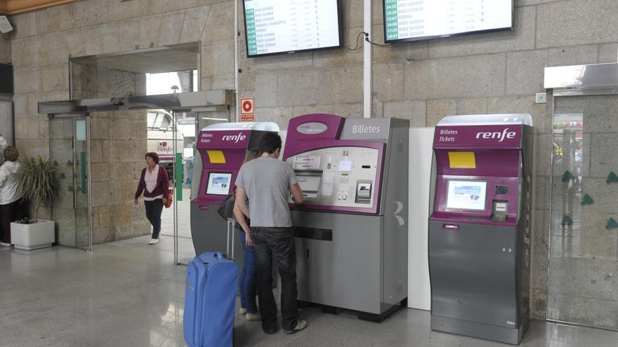 Los trenes Avril Galicia-Madrid se estrenan con una campaña de 33.000 billetes desde 18 euros