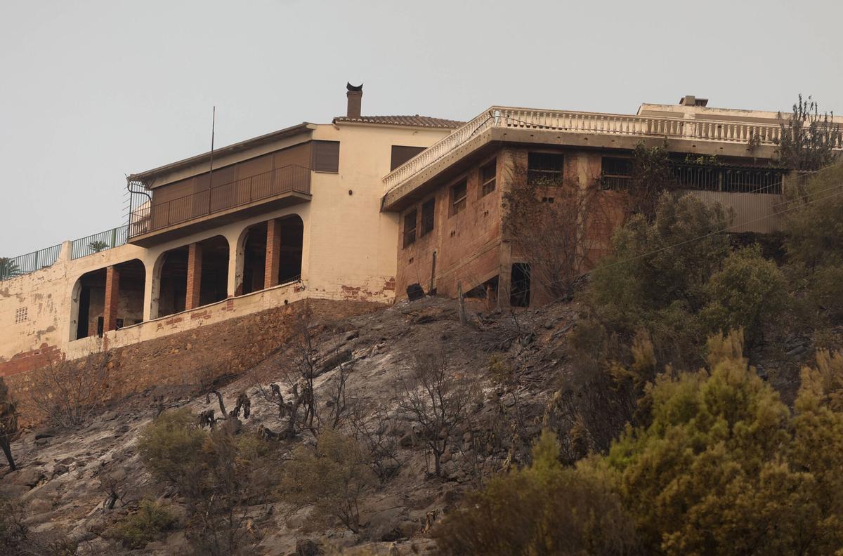 VALENCIA. CASTELLÓN. VALL D´UIXÓ. Incendio forestal en la Vall D´Uixço, Betxi, Vilavella