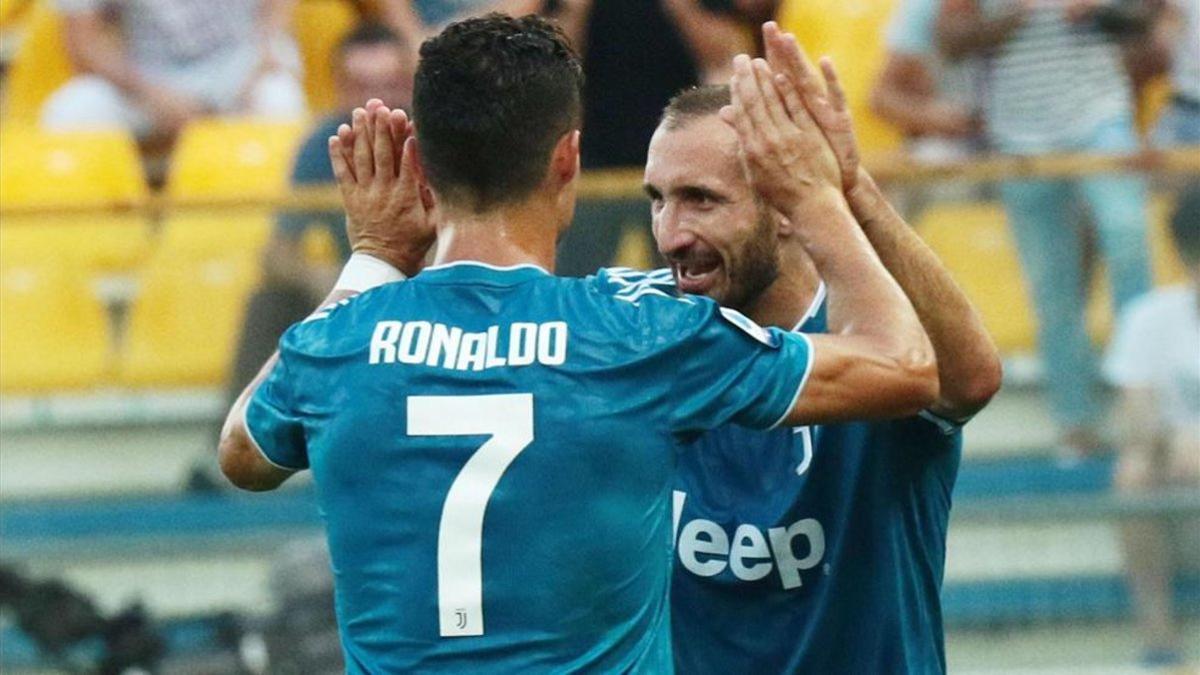 Chiellini y Cristiano Ronaldo, principales artífices del triunfo de la Juve