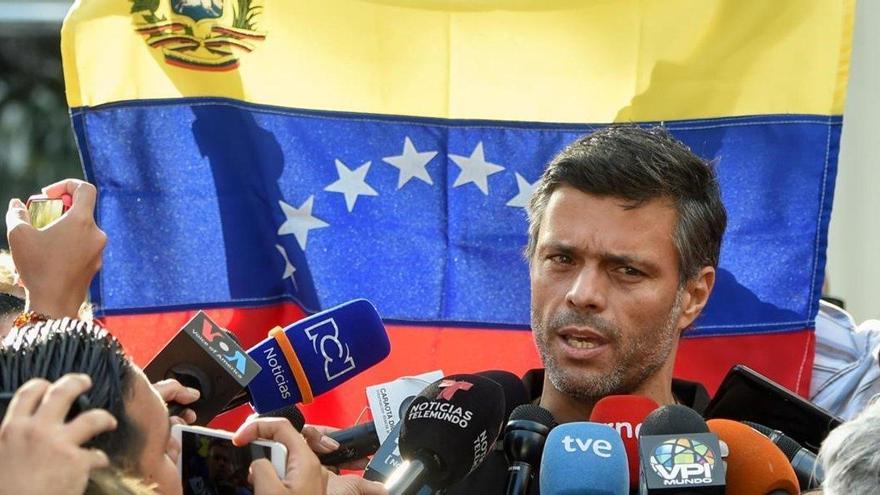 Pedro Sánchez se reúne con el opositor venezolano Leopoldo López