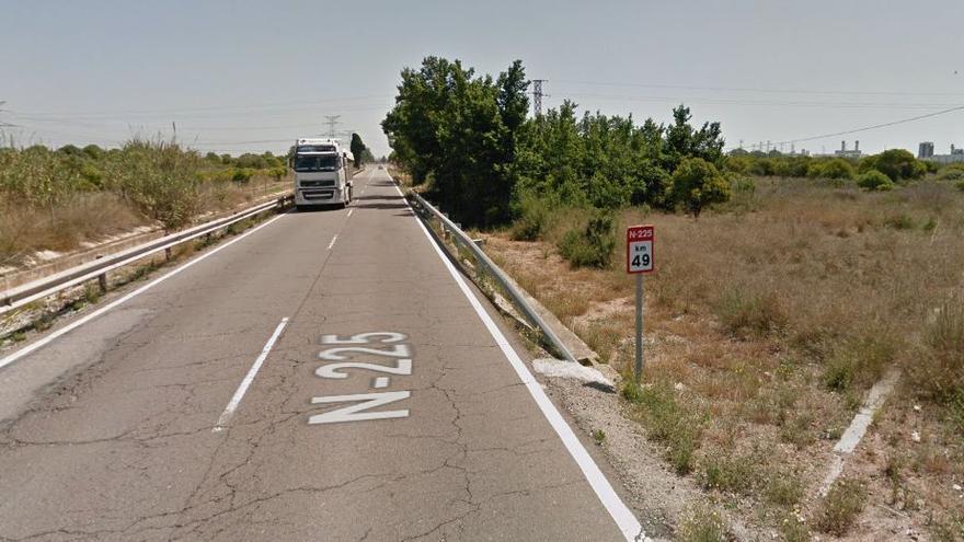 Kilómetro 49 de la N-225, entre Almassora y el Grau de Castelló.