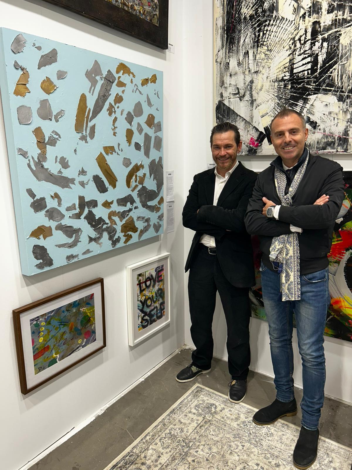 El pintor ruteño Kisco Aroca lleva el arte de Córdoba a la feria nacional Marbella Design &amp; Art.