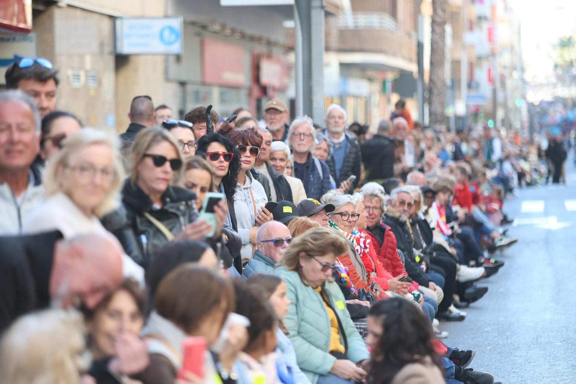 Las mejores imágenes del desfile concurso de Carnaval de Torrevieja 2024 están aquí