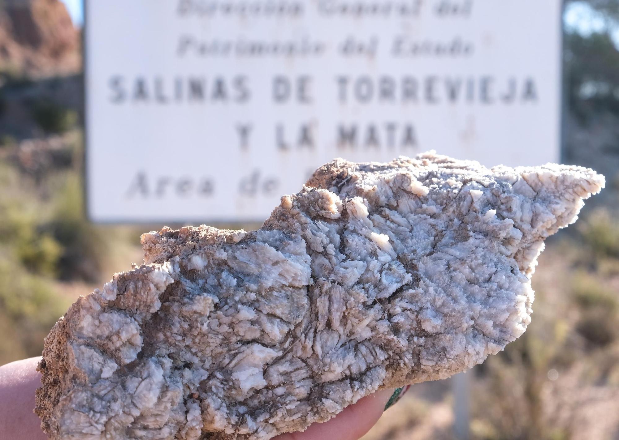 Así es el salmueroducto que traslada sal desde Pinoso hasta las Salinas de Torrevieja