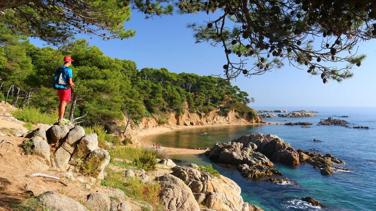 La cala Estreta, en Palamos, es uno de los máximos exponentes de la Costa Brava.