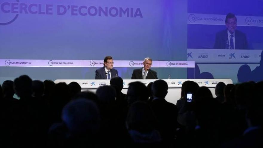 El Gobierno rebajará sociedades y aprobará medidas de crecimiento