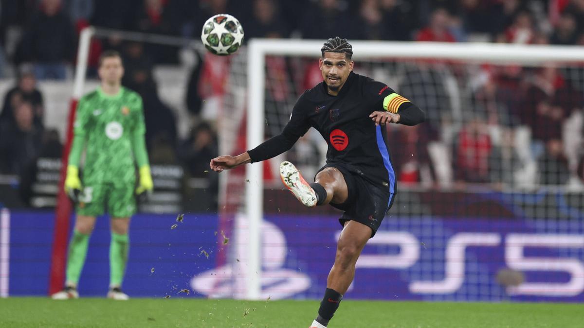 La alineación del Barça frente al Benfica