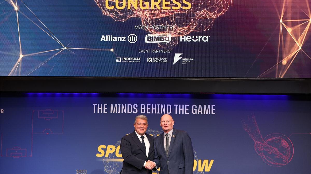 Joan Laporta, junto a John Hoffmann, en la presentación del Sports Tomorrow Congress