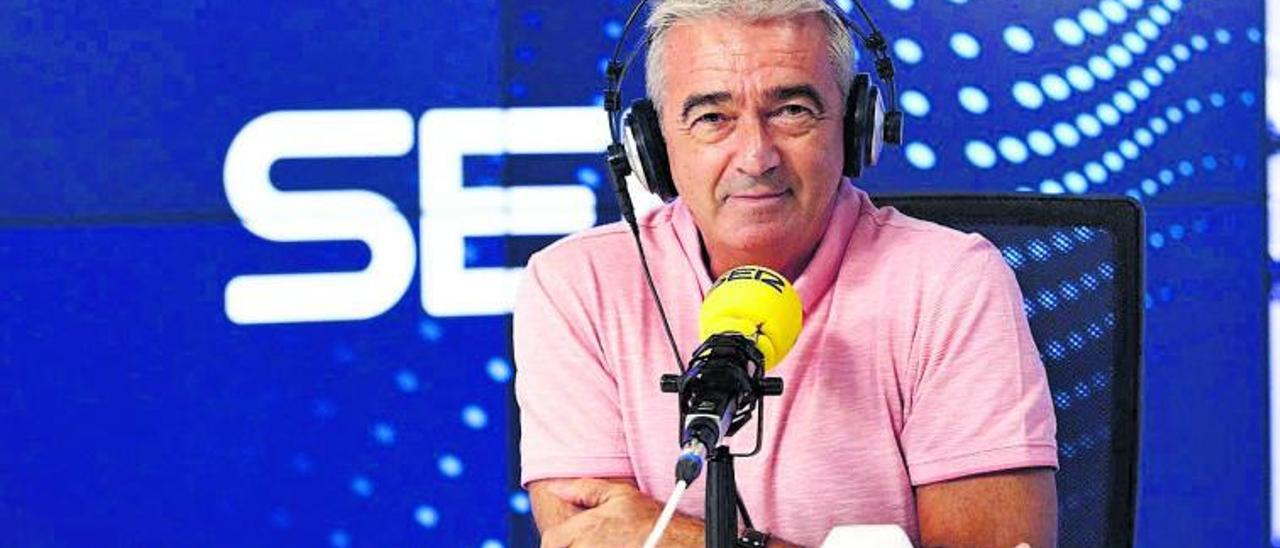 Carles Francino (1958, Barcelona) dirige esta tarde, a partir de las 15:00 horas, el programa radiofódico ‘La ventana’ desde el Auditorio de Tenerife.