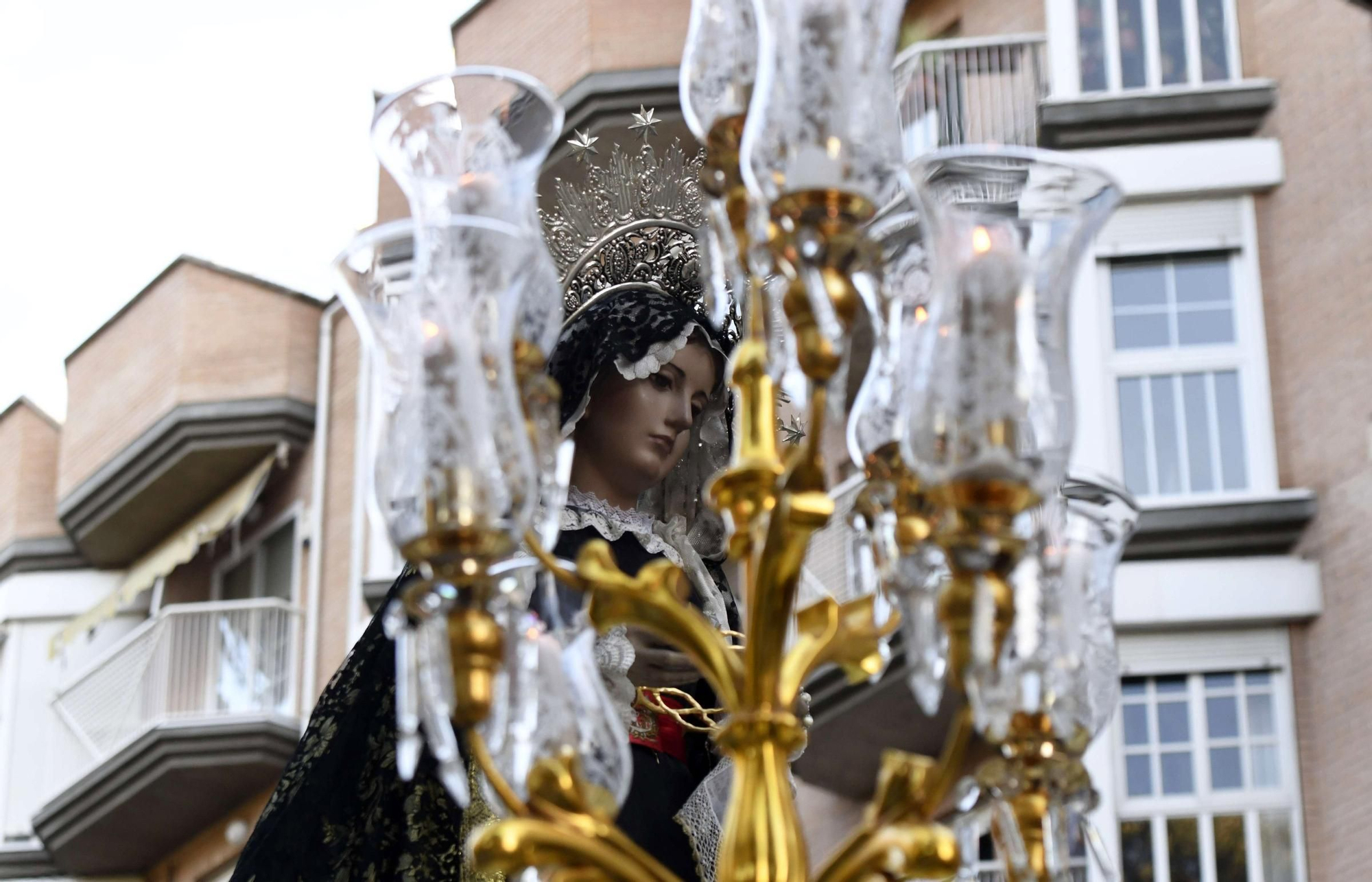 Procesión de la Soledad del Calvario en la Semana Santa de Murcia 2025.