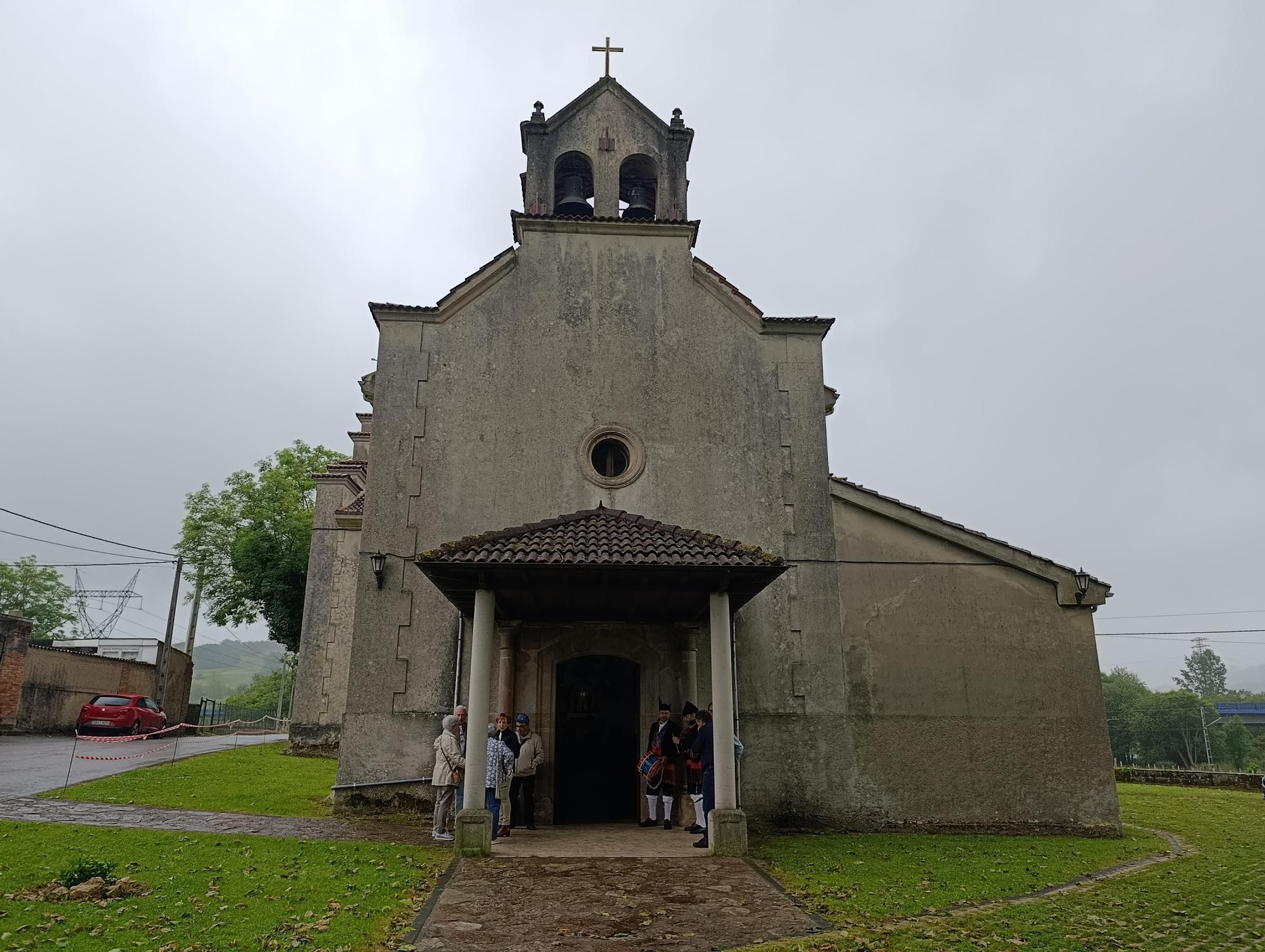 La lluvia impide la procesión del Corpus de Feleches