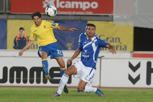 ctv-h91-vicente-gmez-abre-las-puertas-del-cielo-de-primera-divisin-a-la-ud-las-palmas00070