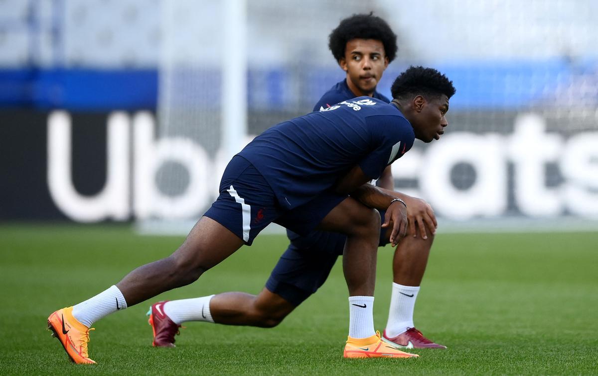 Jules Koundé y Aurélien Tchouaméni compartieron vesturio en el Girondins