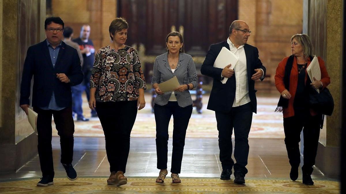 El juicio a los compañeros de Forcadell en la Mesa del Parlament empezará el 28 de noviembre