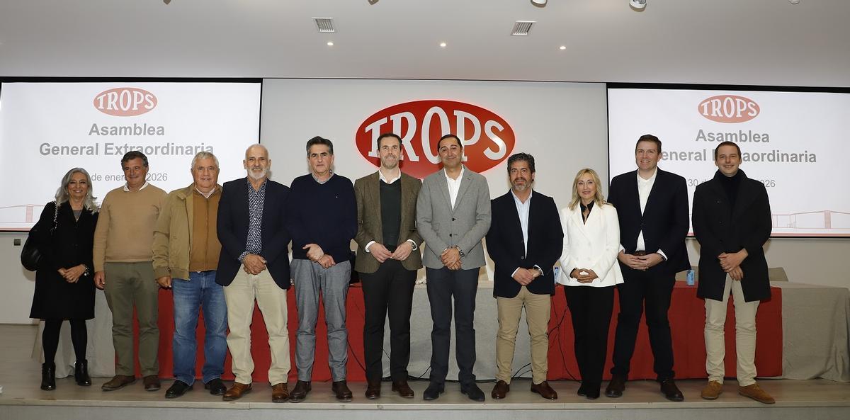 La nueva junta rectora de la cooperativa de subtropicales Trops, presidida por David Sarmiento.