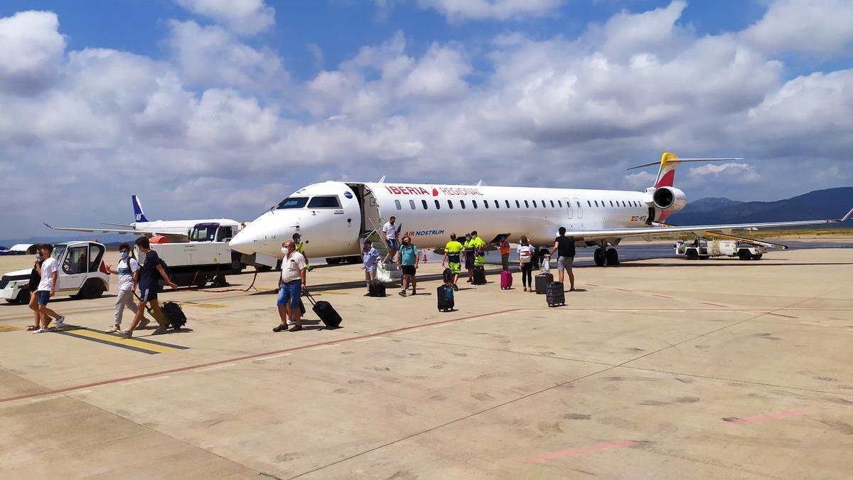 Llegada de un vuelo Sevilla-Castellón.