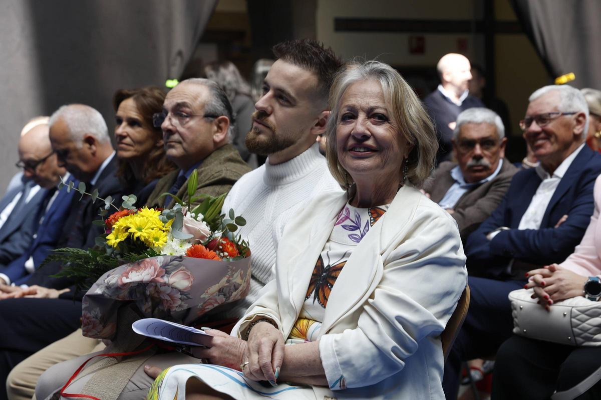 La entrega del premio "Gijón Ciudad Abierta" a Blanca Cañedo, en imágenes La entrega del premio "Gijón Ciudad Abierta" a Blanca Cañedo, en imágenes