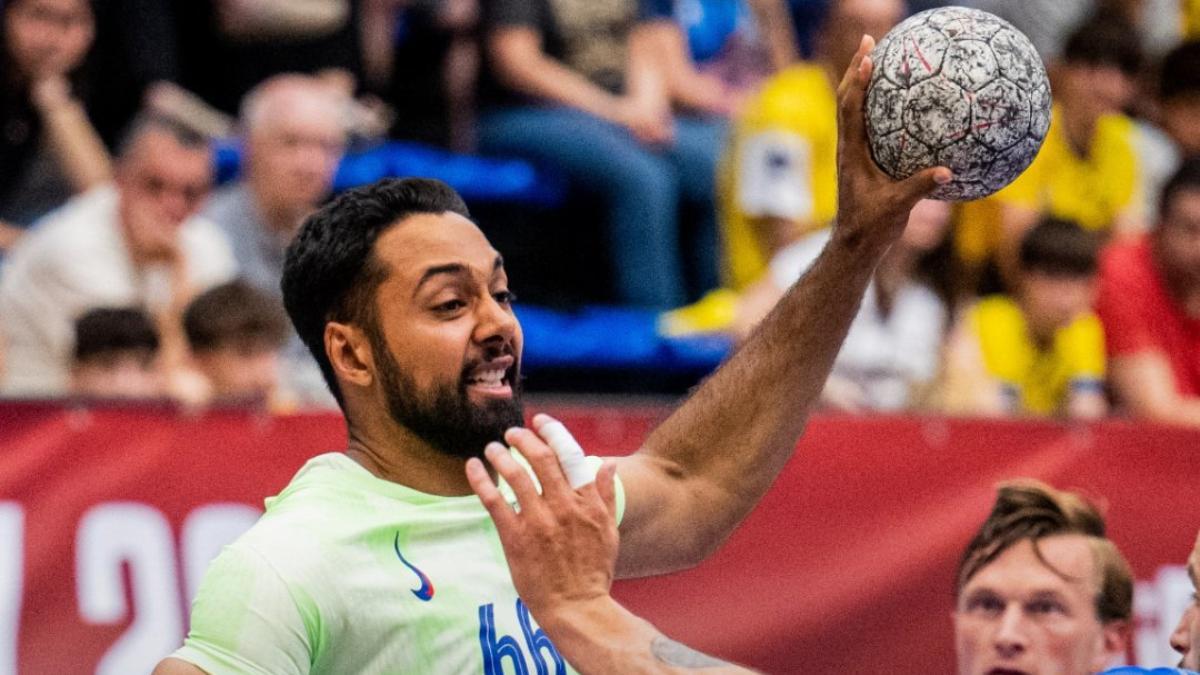 Melvyn Richardson marcó siete goles