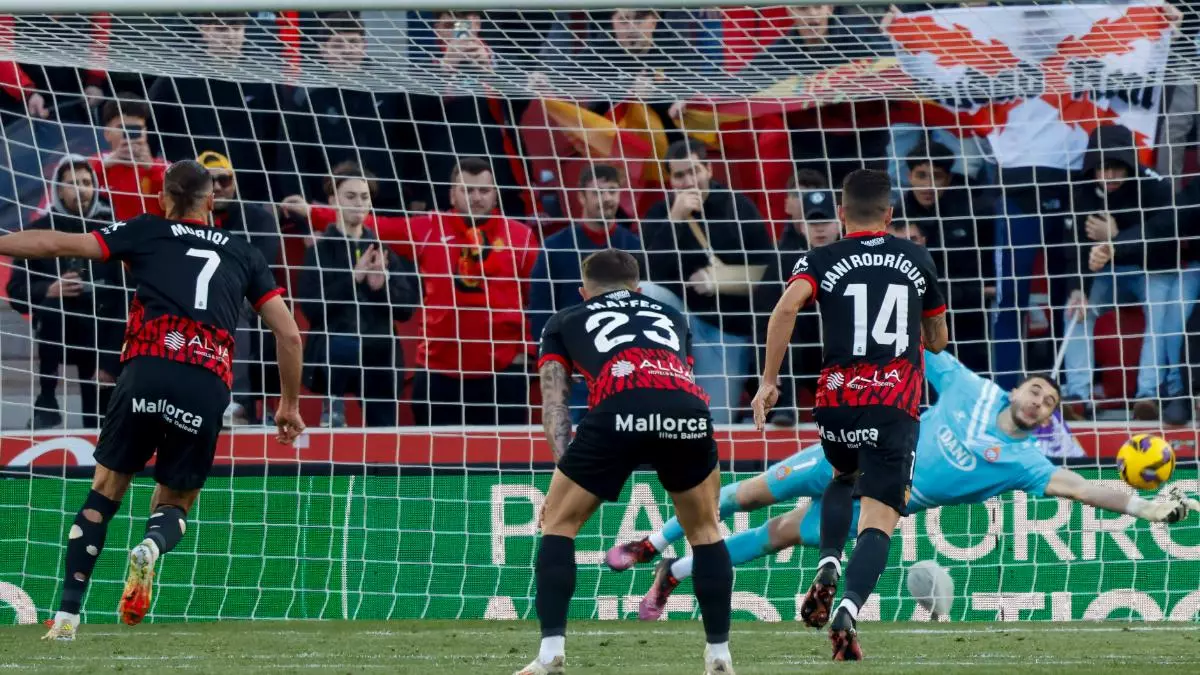 Muriqi y el VAR condenan al Espanyol en Son Moix